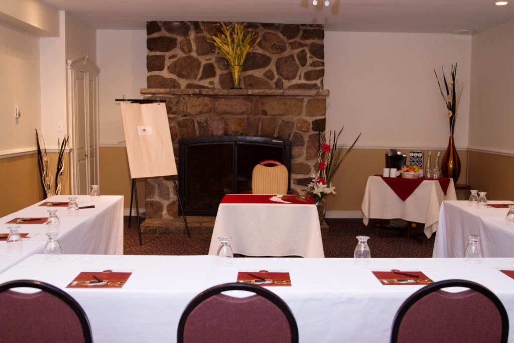 Relais St-Denis 호텔 Saint-Sauveur-des-Monts 외부 사진