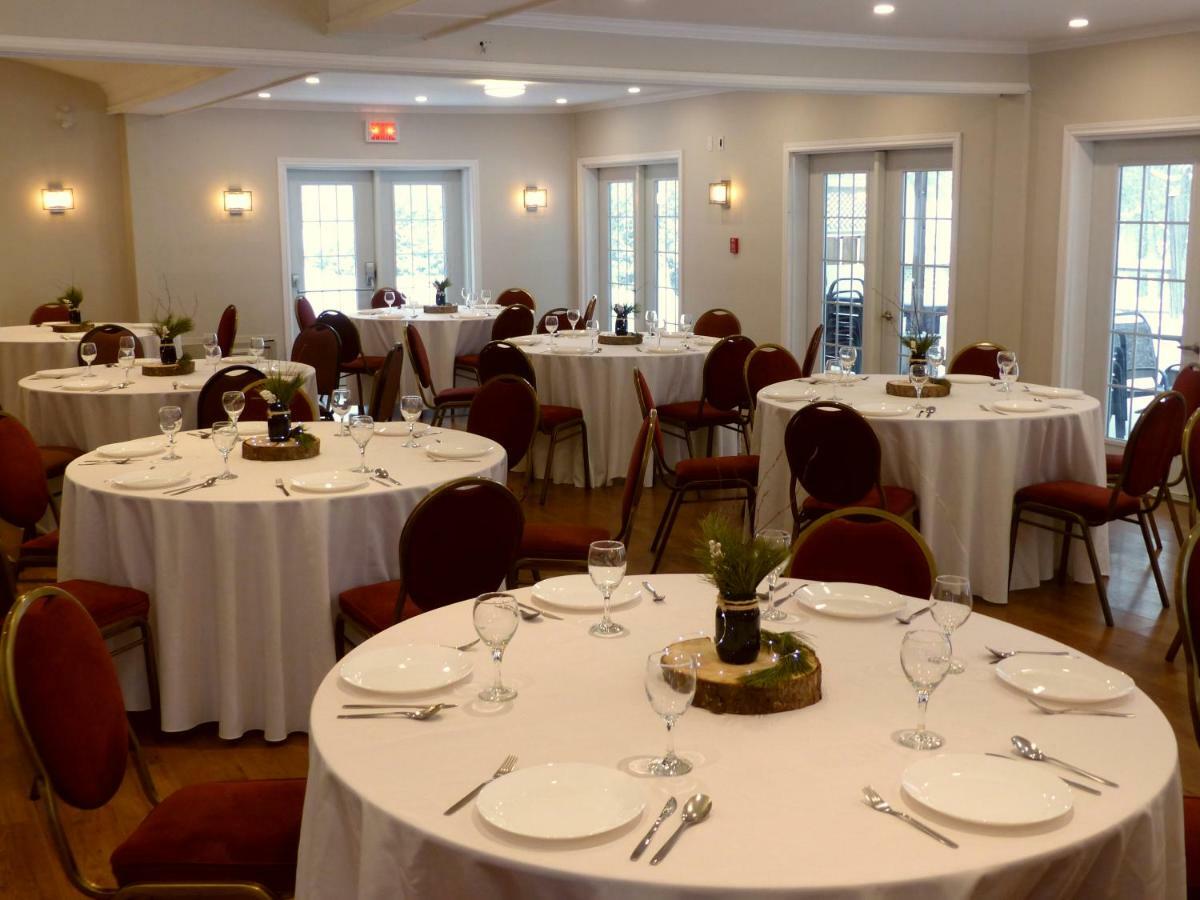 Relais St-Denis 호텔 Saint-Sauveur-des-Monts 외부 사진